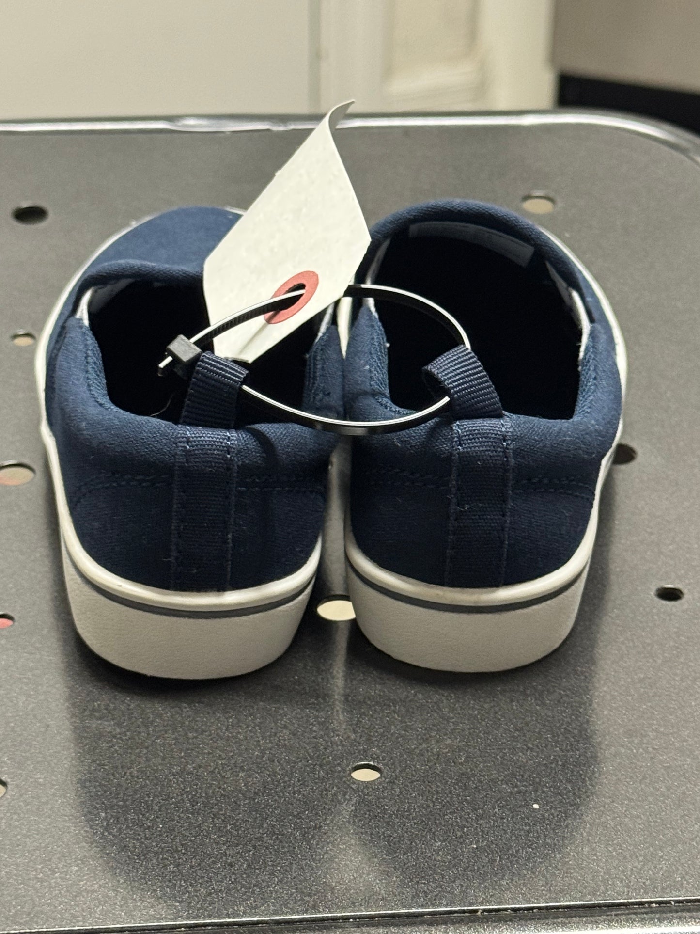 Wonder Nation Kids Navy Slip-On Canvas Sneakers Size 8 Casual Comfort Minimalist