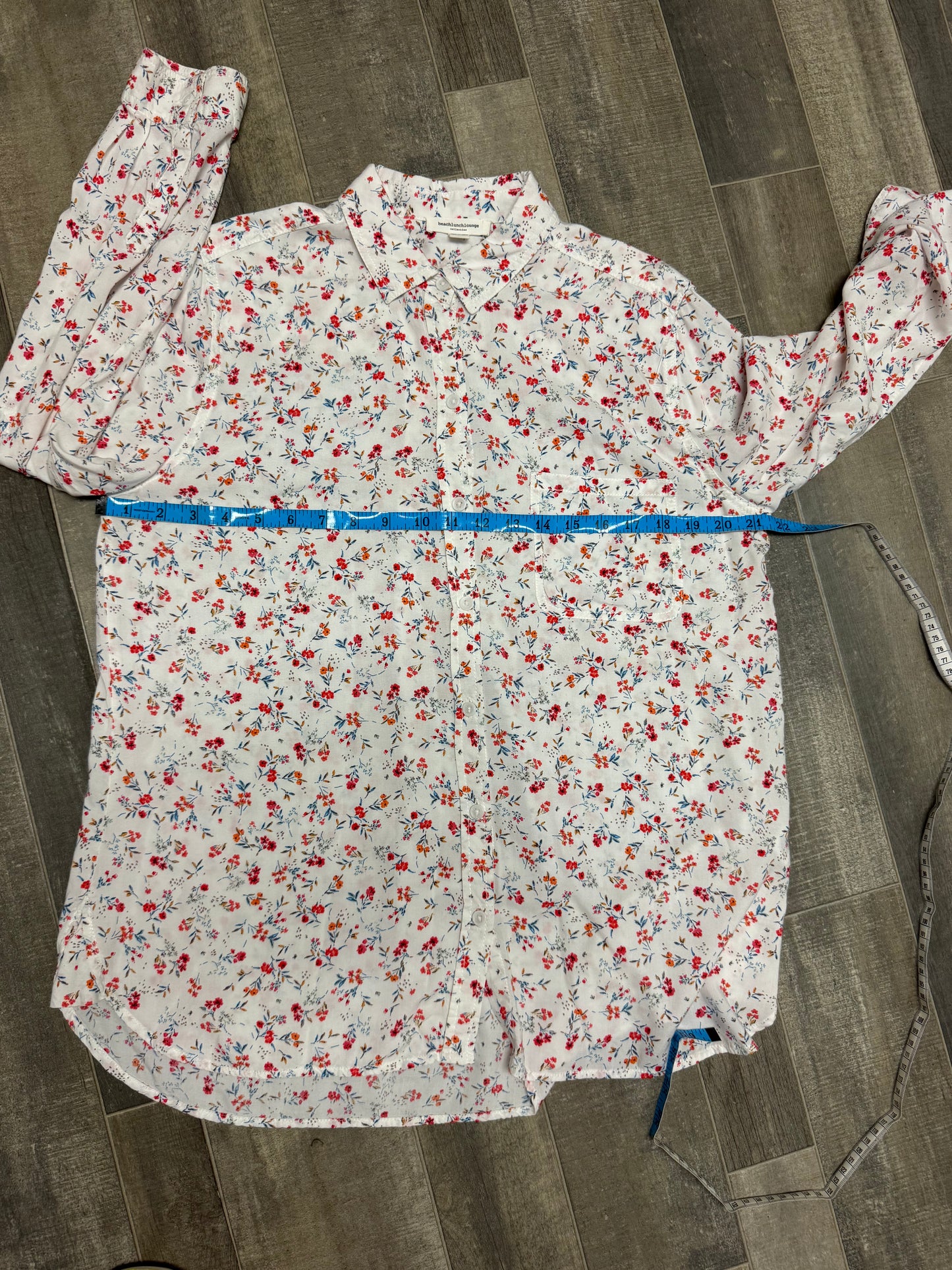 Women’s White Floral Button-Up Shirt Medium Cap Sleeve Lightweight India Boho