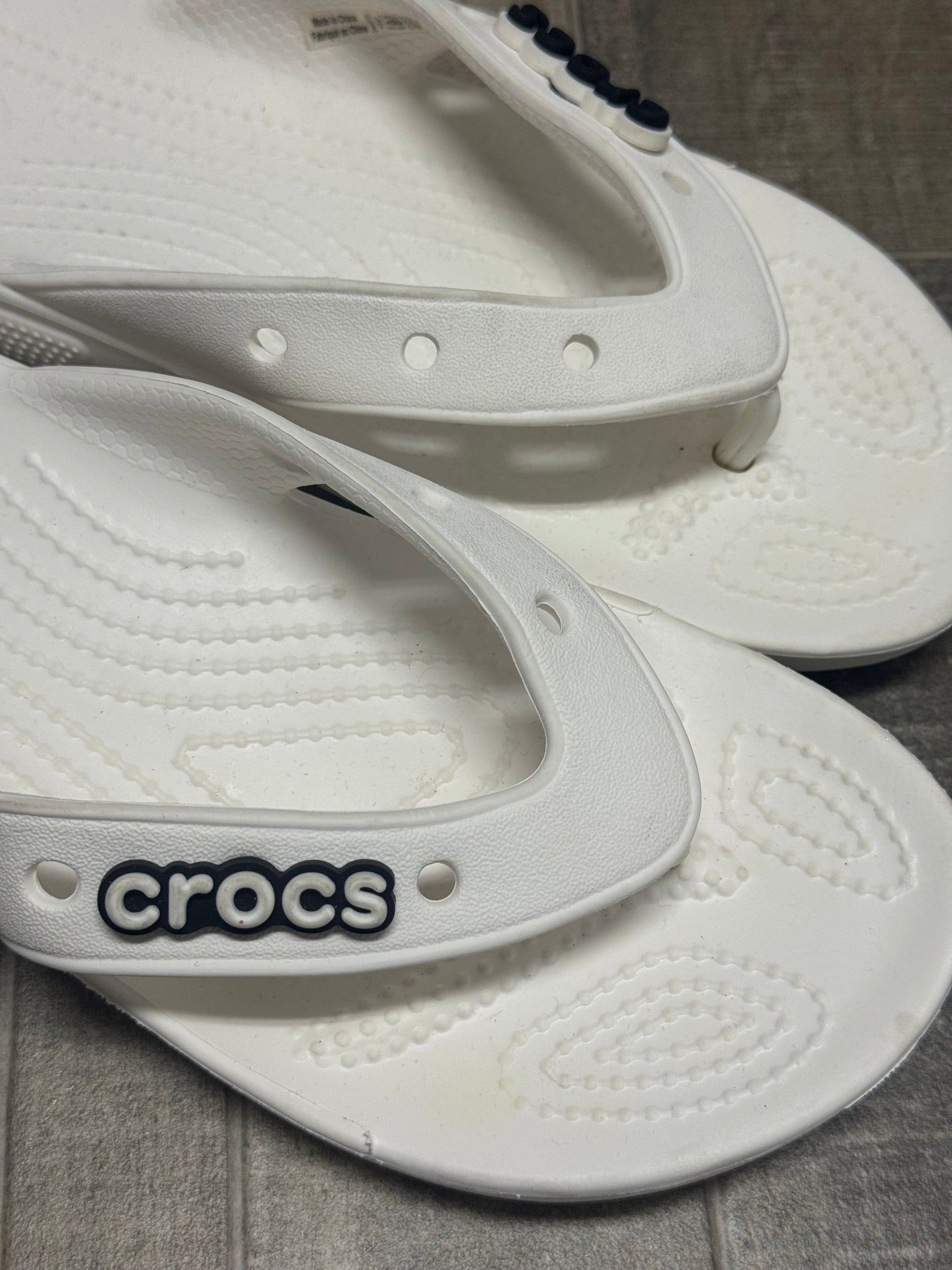 Crocs White Flip Flop Sandals W7 M7 Unisex Iconic Crocs Comfort Casual Summer